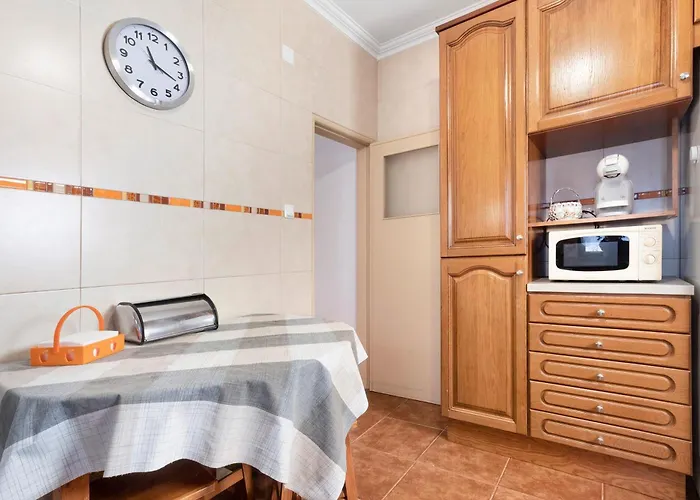 Casinha Da Aldeia * Cela Velha